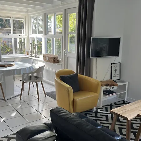 بيت للعطل House On Park 